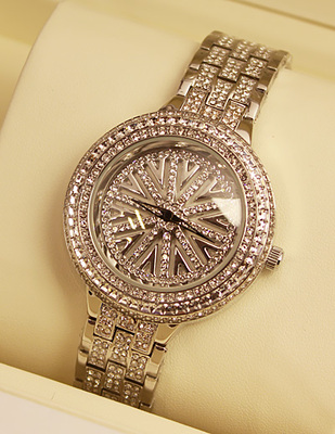 时来运转手表 时尚满钻 时装表 韩国精致钢带手表 女款个性手表