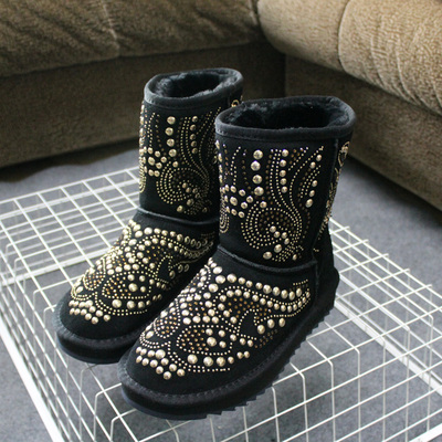 速利玛铆钉雪地靴 2015冬新款水钻铆钉羊皮毛一体中筒靴子 女潮