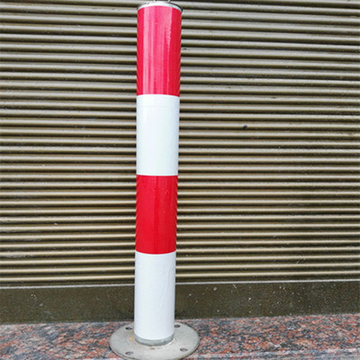 钢管警示柱道路隔离柱分道护栏道口柱钢铁路障桩镀锌立柱铁警示柱