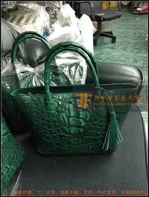 泰国代购正品 鳄鱼皮女时尚墨绿色休闲手提包RIVER单肩包斜挂包邮