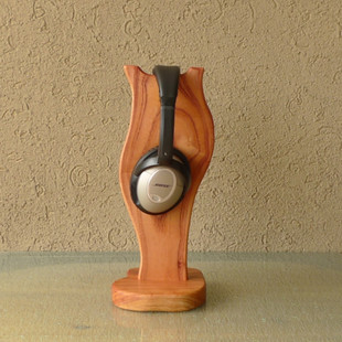 手工精制香椿木创意造型实木单耳机架头戴式耳机架实木耳机架