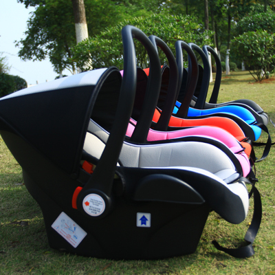婴儿提篮式儿童安全座椅新生儿安全提篮汽车载便携摇篮配推车用