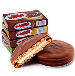 印尼进口零食巧贝特巧克力裹衣夹心饼干 80g*8盒装