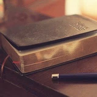 日韩版文具圣经本大号皮质超厚日记本记事本学生笔记本子创意复古
