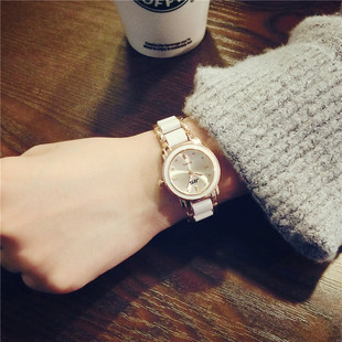 女表陶瓷手表白色学生时尚潮流镶钻简约小表盘潮韩国手镯表钢带表