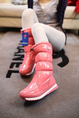 2015冬季韩版太空靴防水防滑中筒靴漆皮加绒加厚平跟雪地靴女包邮