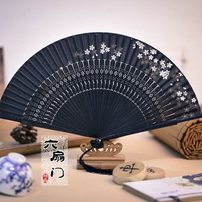 江户日式和服扇折扇折叠女士真丝日本和风扇子工艺扇雕刻樱花镂空