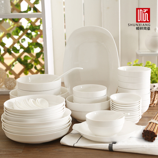 顺祥陶瓷 家用56头餐具套装碗盘瓷碗饭碗碗碟陶瓷碗碗筷套装包邮