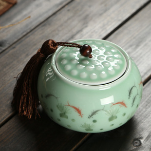 居家良品陶瓷大号密封罐茶叶罐 纯手绘青瓷存储罐子现货特价