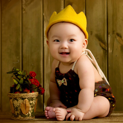 新款儿童摄影服装 宝宝百天照相服装 婴儿写真服影楼国王造型童装