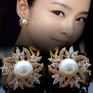 香港CYNDALE新款珍珠耳钉时尚韩国耳环珍珠耳坠奢华珍珠大耳钉