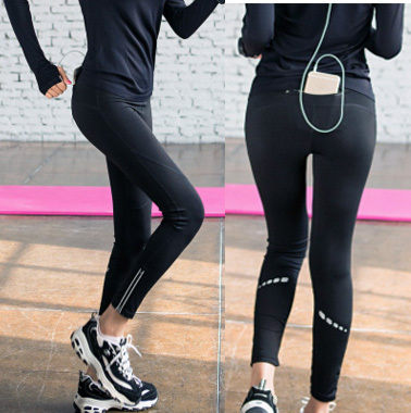 新款瑜伽健身裤女弹力紧身跑步裤子透气速干显瘦夜跑族运动九分裤