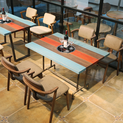 复古咖啡厅桌椅 个性创意西餐厅餐桌一桌四椅铁艺酒吧组合桌椅