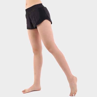 夏季新款运动短裤女含内衬防走光 瑜伽跑步速干马拉松健身短裤