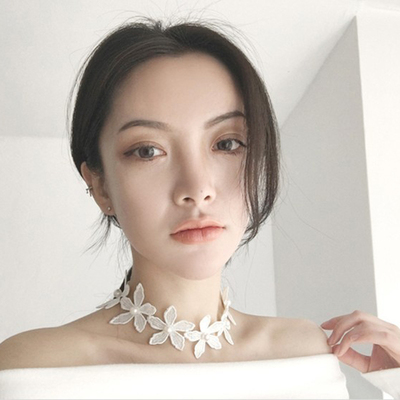 日韩饰品批 发 唯美风格 蕾丝花朵 精美珍珠 项链劲圈