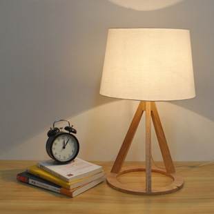 日式MUJI北欧卧室书房台灯清吧白橡木实木布艺原木质艺术台灯