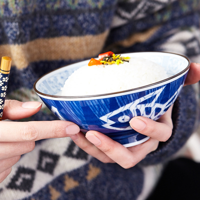 日本进口陶瓷碗日式小汤碗和风家用瓷碗日本餐具卡通米饭碗吃饭碗