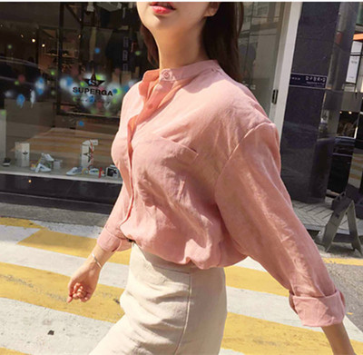 韩国 CHIC 超显白橡皮粉前短后长袖V领衬衫夏款女