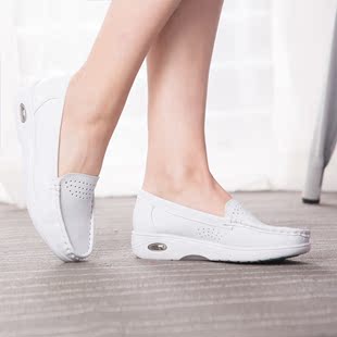 护士鞋白色真皮气垫鞋坡跟浅口小白鞋舒适休闲百搭单鞋妈妈鞋包邮