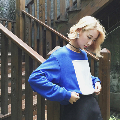 2016秋装新款蓝白撞色印花  韩版宽松卫衣女学生短款圆领套头上衣