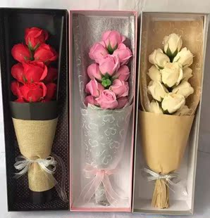 七夕节小熊加3朵精油玫瑰香皂花束礼盒送女友闺蜜情人节生日礼物